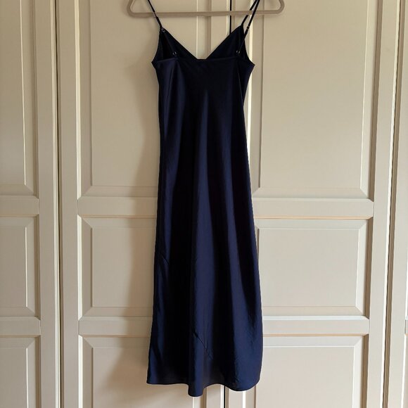 Aritzia Wilfred Only Slip Dress - Picture 6 of 9